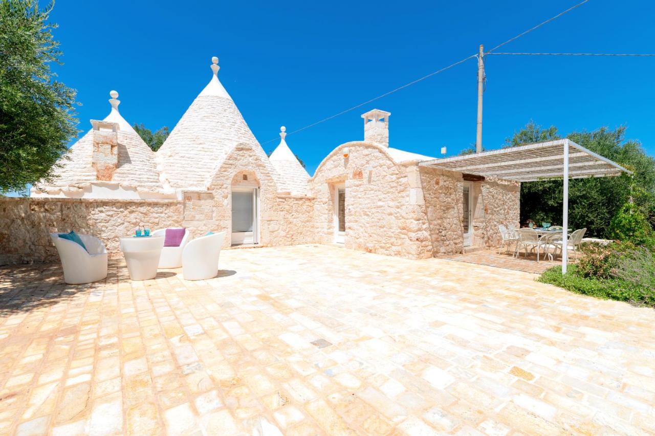 Trullo Zese Con Piscina Privata Vila San Michele Salentino Exterior foto
