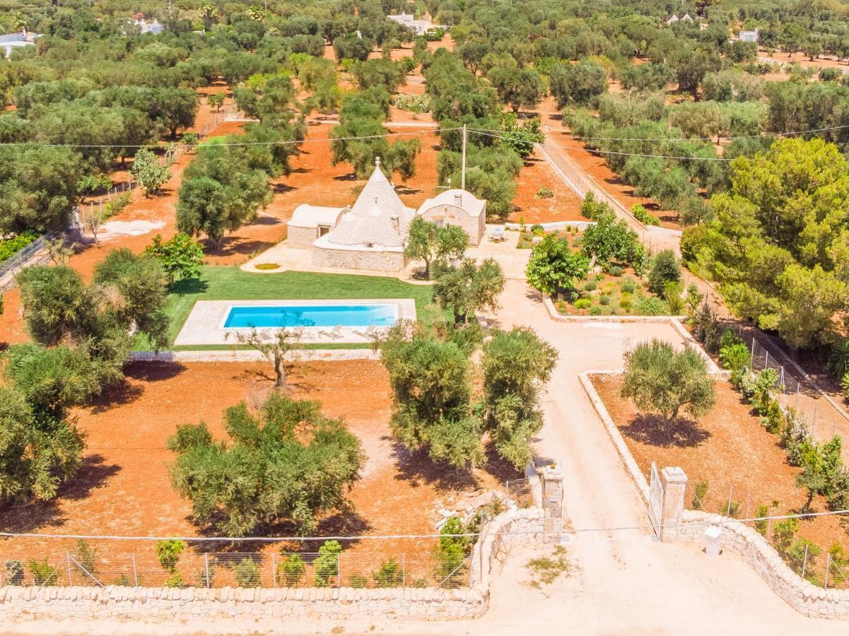 Trullo Zese Con Piscina Privata Vila San Michele Salentino Exterior foto
